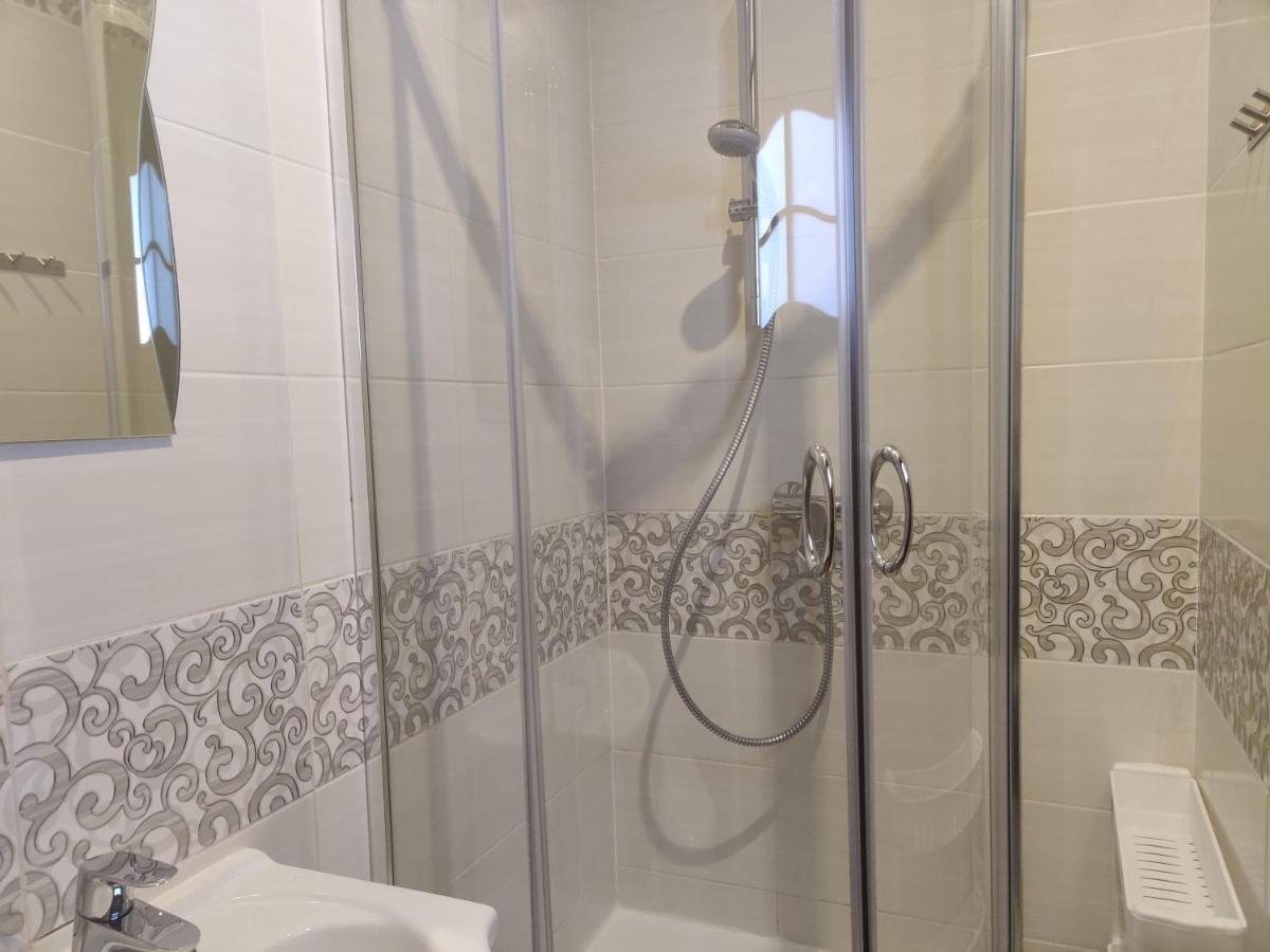 Cztery Pory Roku Guest House Bialowieza Ngoại thất bức ảnh
